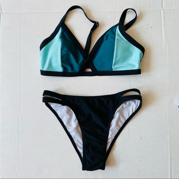 Cupshe 2 NWOT bikini bathing suits never worn size Small - Picture 5 of 12